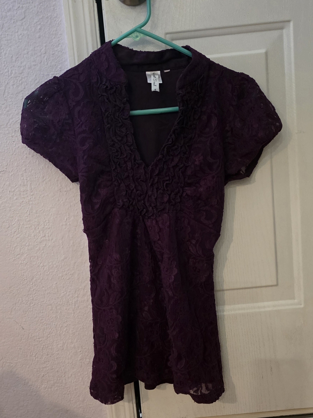 Heart Soul Small Deep Purple Lace V-Neck Short Sleeve Blouse